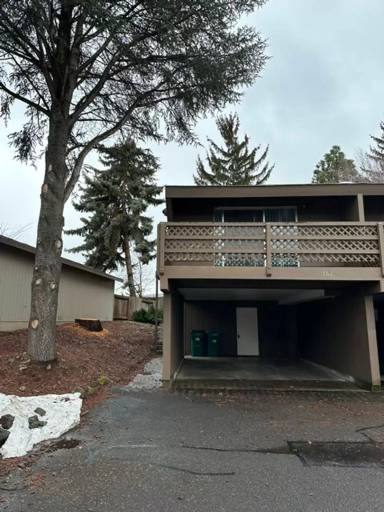 Main picture of 762 W Oregon Ave