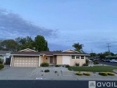Main picture of 1210 Shakespeare Dr