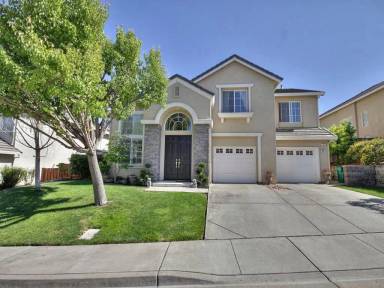 Main picture of 60 Foster Dr