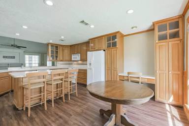 Main picture of 23227 Briarcreek Blvd