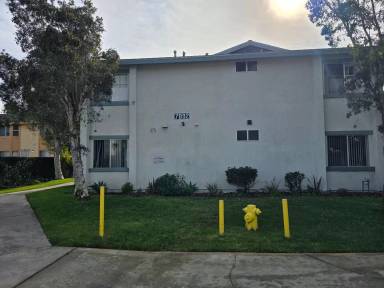 Main picture of 7892 1st St