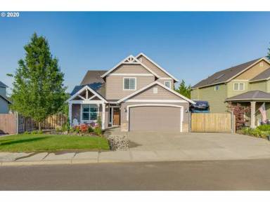 Main picture of 1274 NE Gardiner Dr