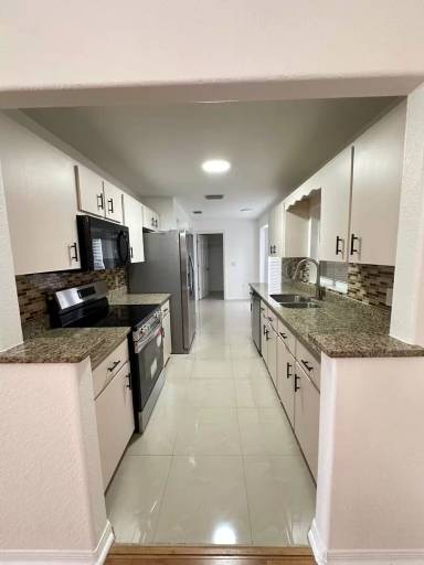 Main picture of 14775 SW 21st Ter