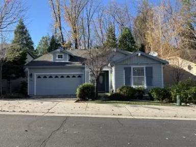Main picture of 537 Eskaton Cir