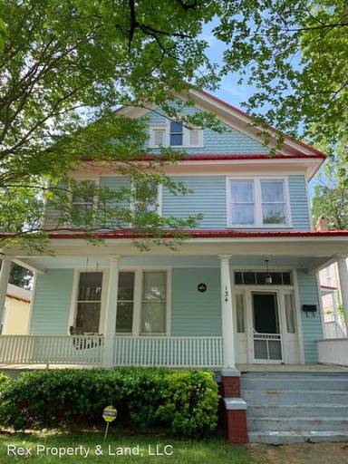 Main picture of 134 Broad St