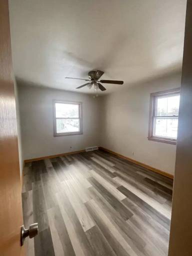 Main picture of 501 Randall St