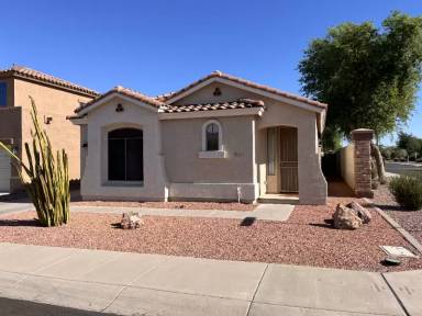 Main picture of 2720 E Wildhorse Pl