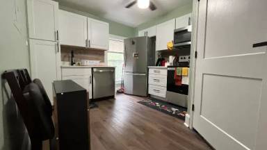 Main picture of 3305 N Cook St