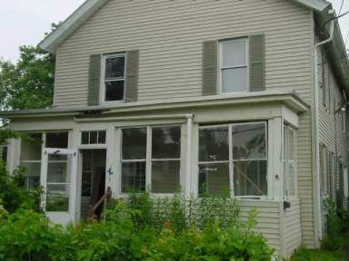 Main picture of 3 Davis St
