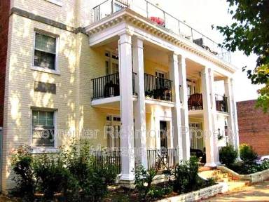 Main picture of 3000 W Grace St