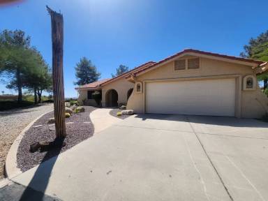 Main picture of 1625 Easy St