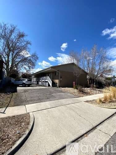 Main picture of 218 E Edith Ave