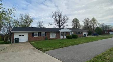 Main picture of 1910 Scherm Rd