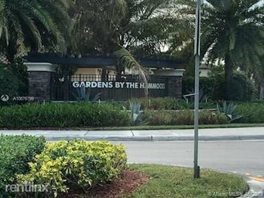 Main picture of Garden Estates at the Hammocks