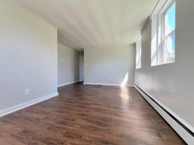 Main picture of 56 Linda Dr