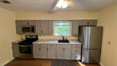 Main picture of 11 Richard Dr