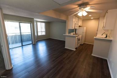 Main picture of 432 S Normandie Ave