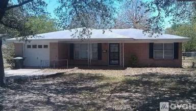 Main picture of 1602 George Bush Dr