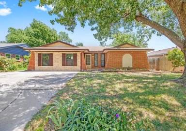 Main picture of 1037 Mobile Cir