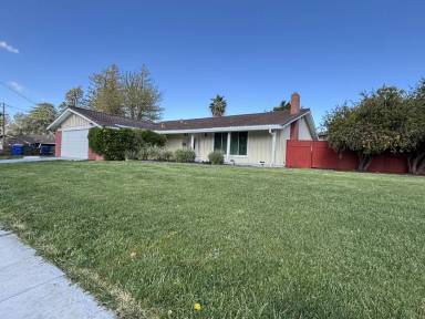 Main picture of 1746 Sattler Dr