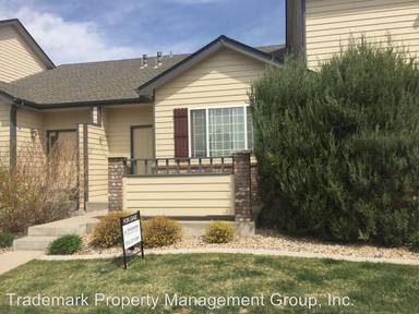 Main picture of 408 Strasburg Dr