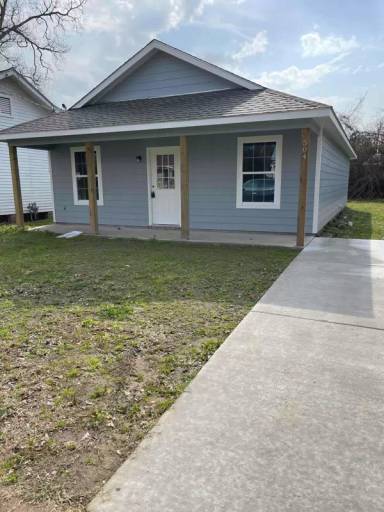 Main picture of 504 S Magnolia St