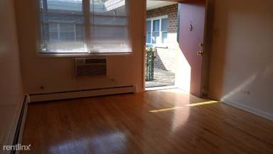 Main picture of 125 S Kenilworth Ave