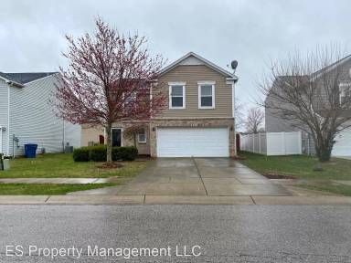 Main picture of 2872 Mozart Way