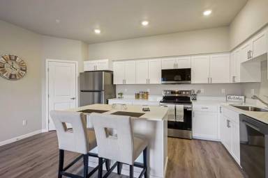 Main picture of 14730 Tahoma Blvd SE