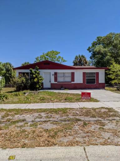 Main picture of 1760 21st St S