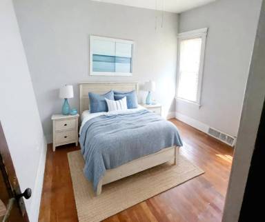 Main picture of 1280 Fry Ave