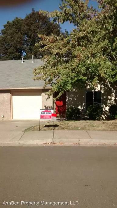 Main picture of 165 Integra Ave SE