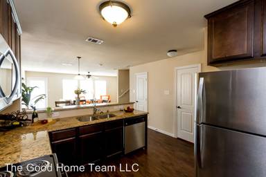 Main picture of 1301 Bayfield St