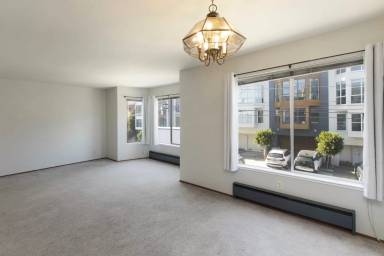 Main picture of 669 Grand View Ave