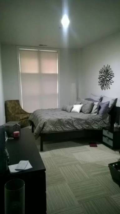 Main picture of 475 Ellicott St