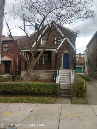 Main picture of 239 40th St