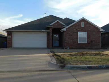 Main picture of 5215 W 4th Ave