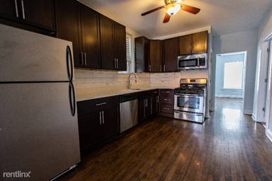 Main picture of 873 N Paulina St