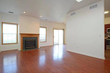 Main picture of 1475 Yorkshire Ln