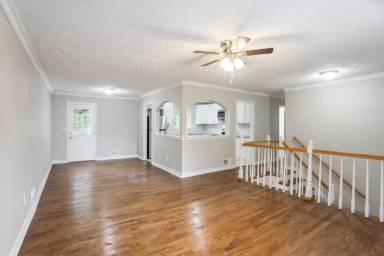 Main picture of 2539 Brentford Pl
