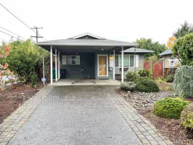 Main picture of 5936 SE Francis St