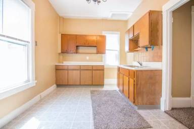 Main picture of 37720 2nd St