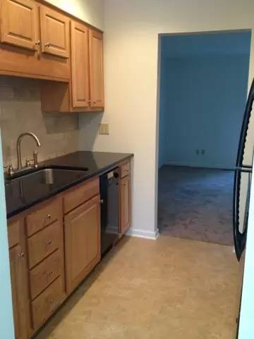 Main picture of 2801 Chesterfield Avenue - 7