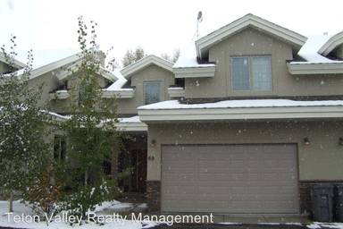 Main picture of 151 Cobble Crk Ln