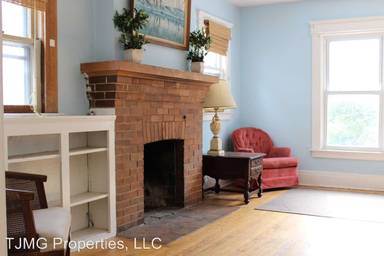 Main picture of 955 Ackerman Ave