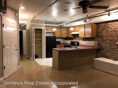 Main picture of 120 S Gay St