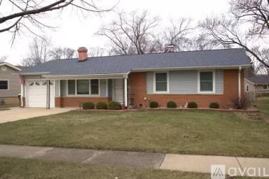 Main picture of 1230 Hemlock Dr