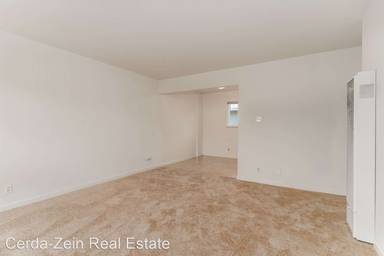 Main picture of 2618 Central Ave