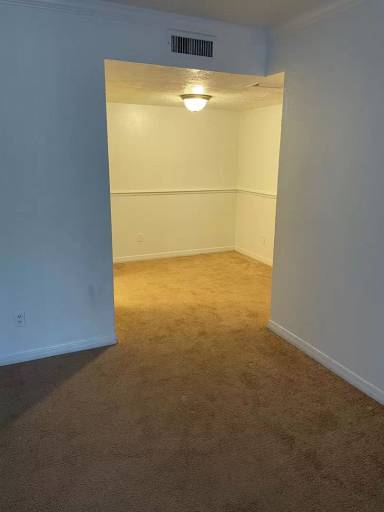 Main picture of 315 Wymore Rd