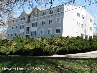 Main picture of 303 White St